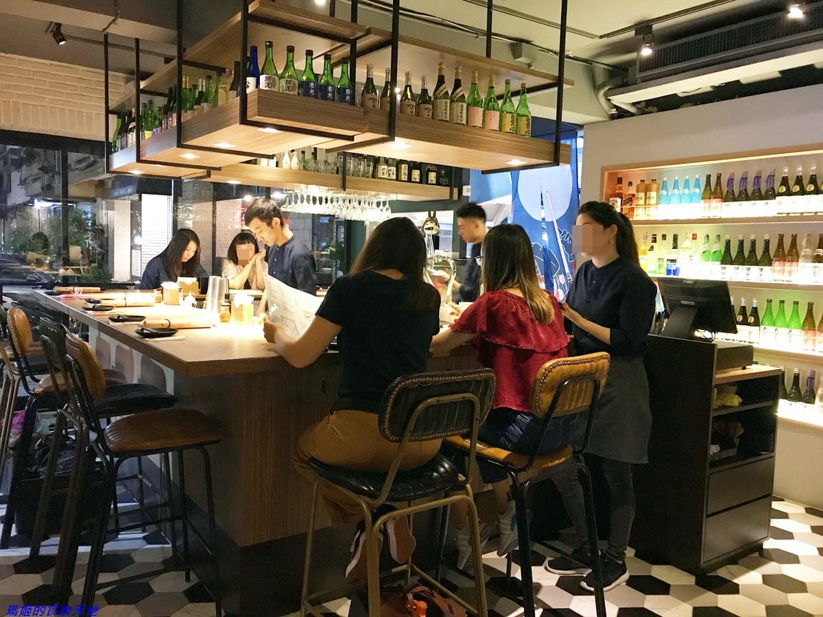 【台北東區】新串New Trend~巷弄裡的時尚居酒屋~下班 【台北東區】新串New Trend~巷弄裡的時尚居酒屋~下班