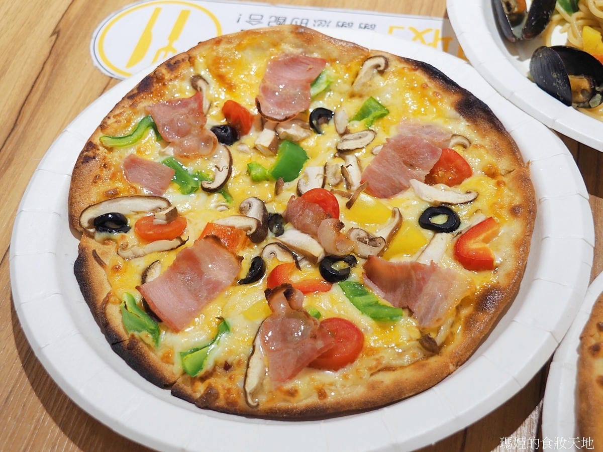 FJ PIZZA 45.JPG FJ PIZZA 45.JPG