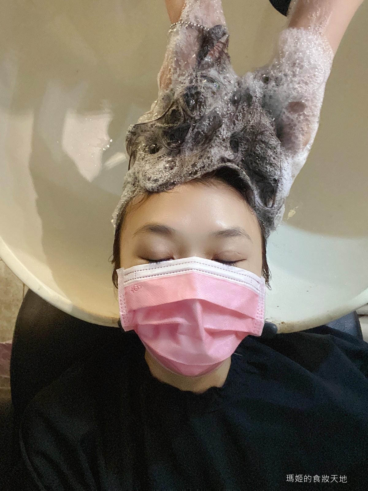 Fin salon 29.JPG Fin salon 29.JPG