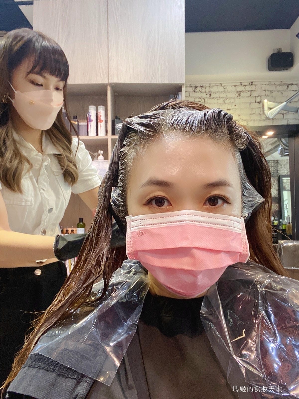 Fin salon 23.JPG Fin salon 23.JPG