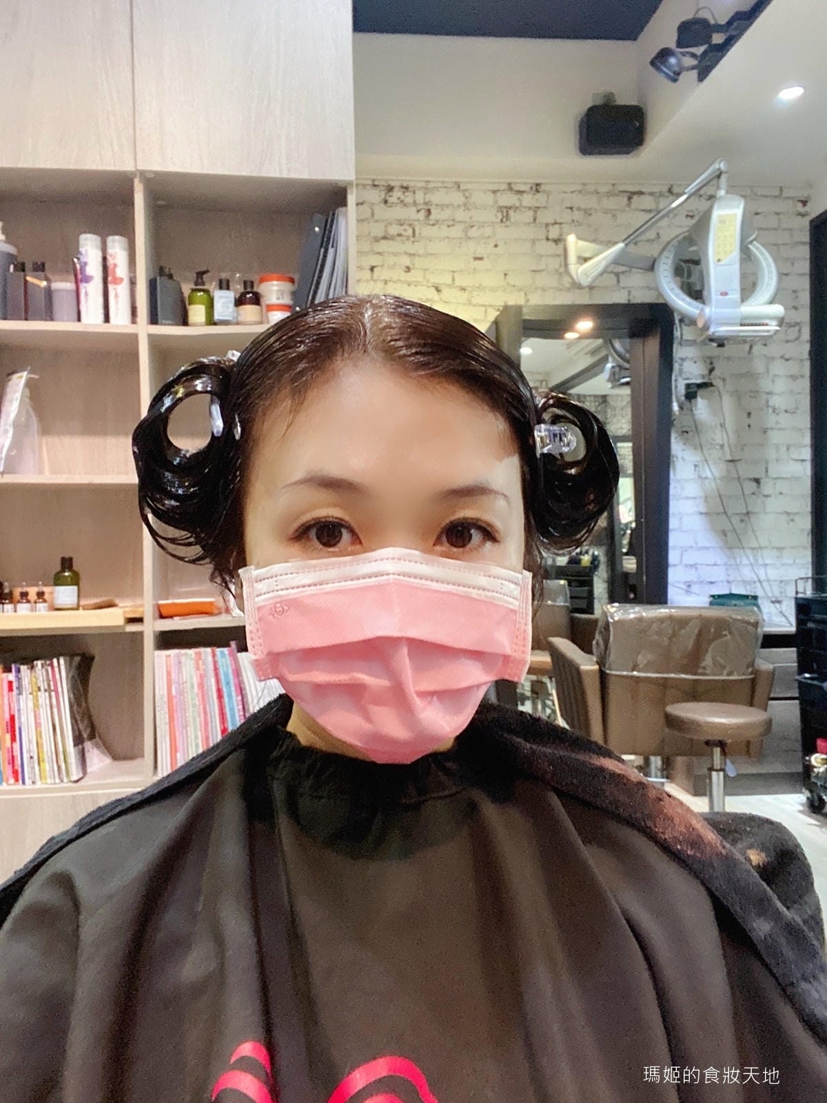Fin salon 28.JPG Fin salon 28.JPG