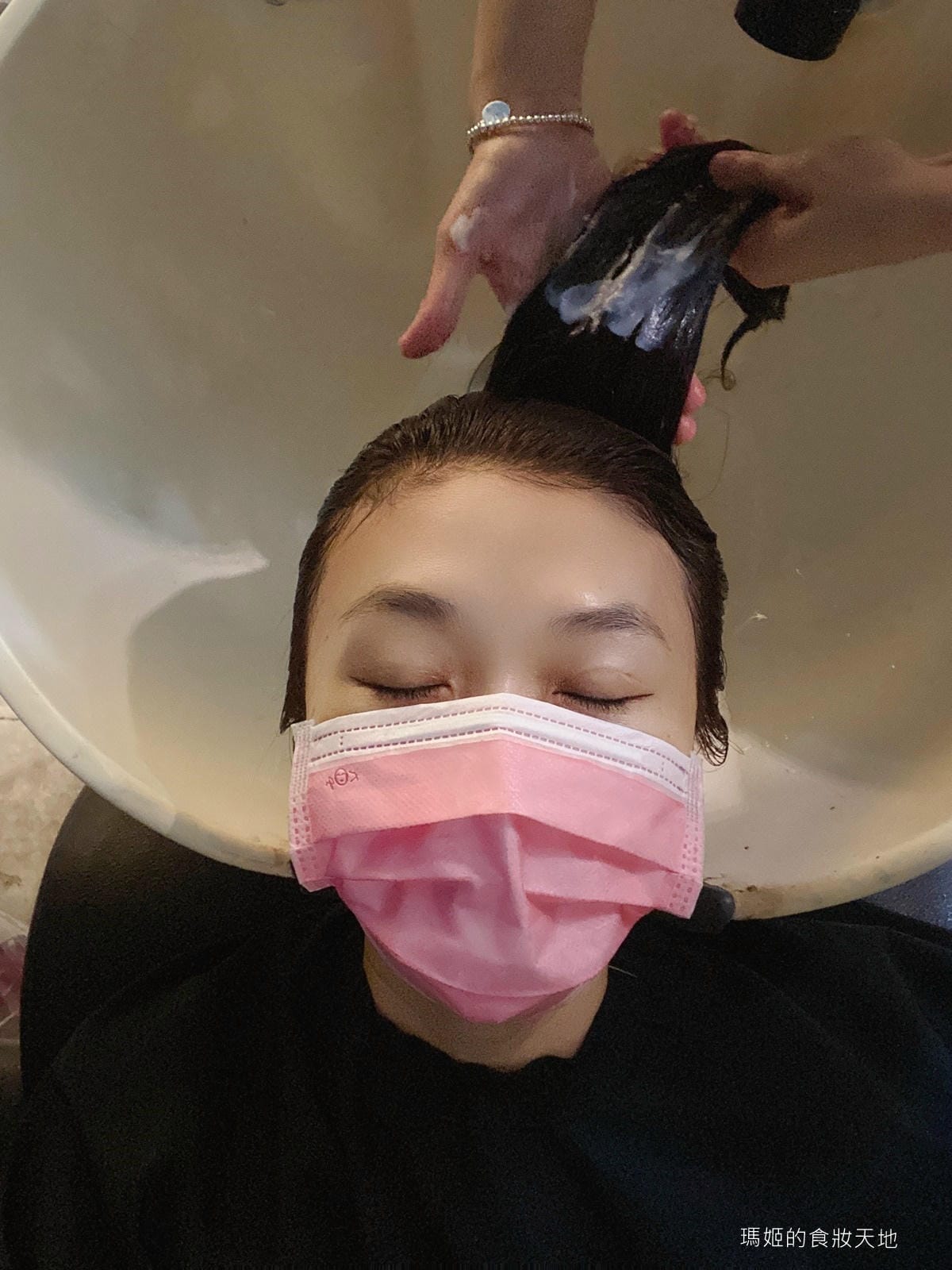 Fin salon 30.JPG Fin salon 30.JPG
