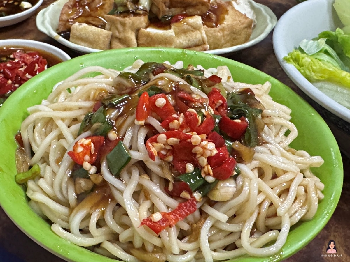 二哥烏醋麵 新莊化成路平價美食